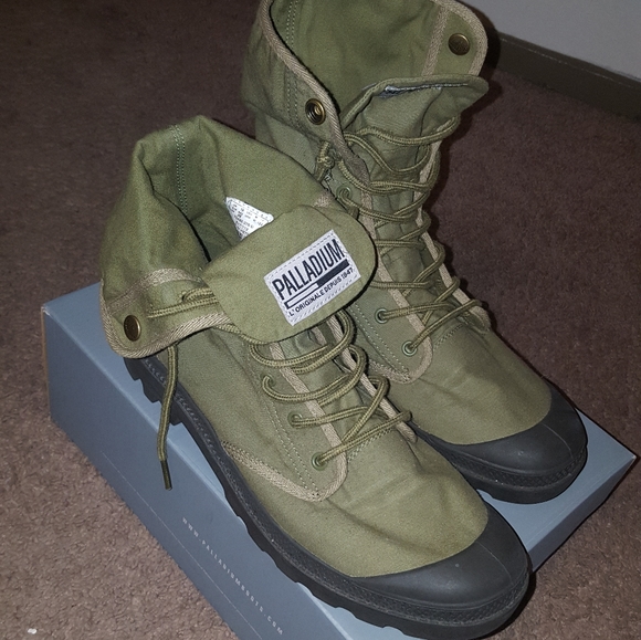 palladium army boots